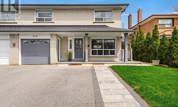 3726 Holden Crescent