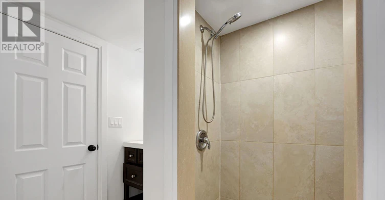 BASEMENT-268 Penn Avenue, Newmarket, ON, L3Y 2S6 - 14