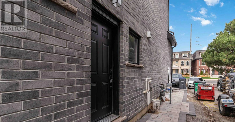 LOWER-77 Thomas Street, Mississauga, ON, L5M 1Y6 - 3