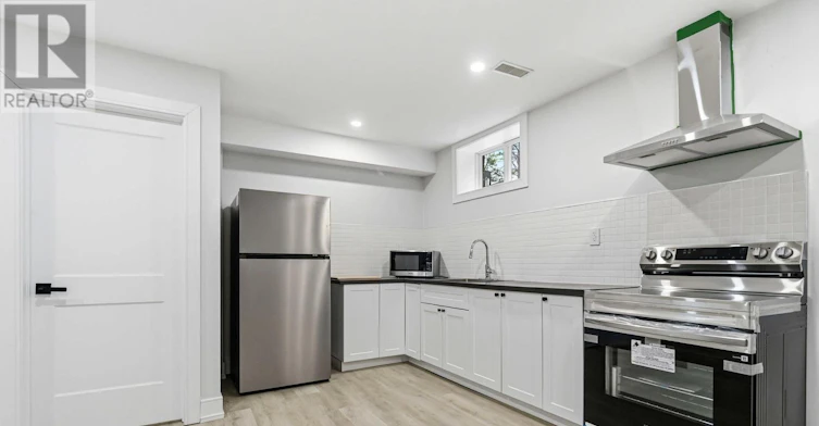 LOWER-77 Thomas Street, Mississauga, ON, L5M 1Y6 - 13