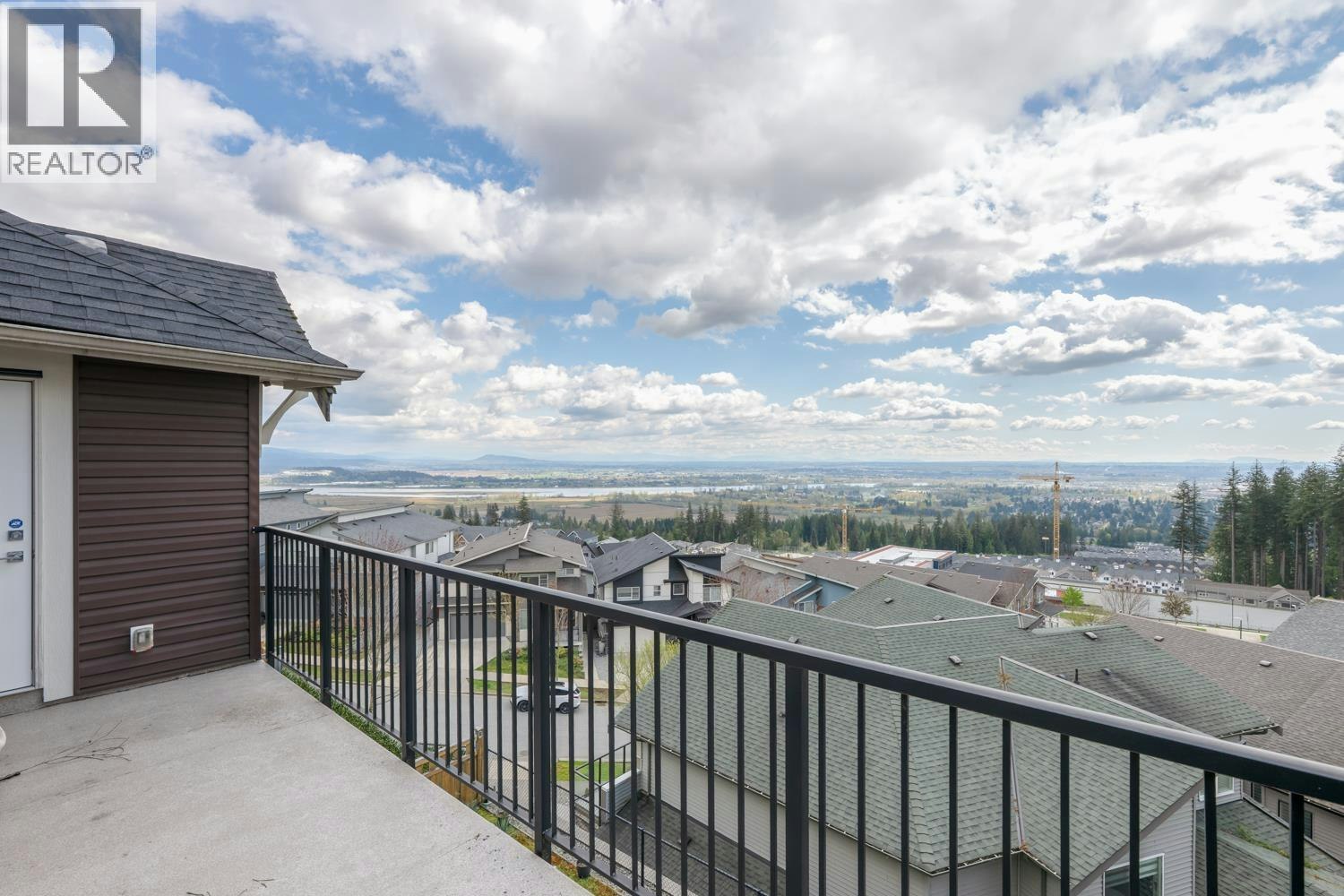 3534 Trestle Court, Coquitlam, BC, V3E 0L5