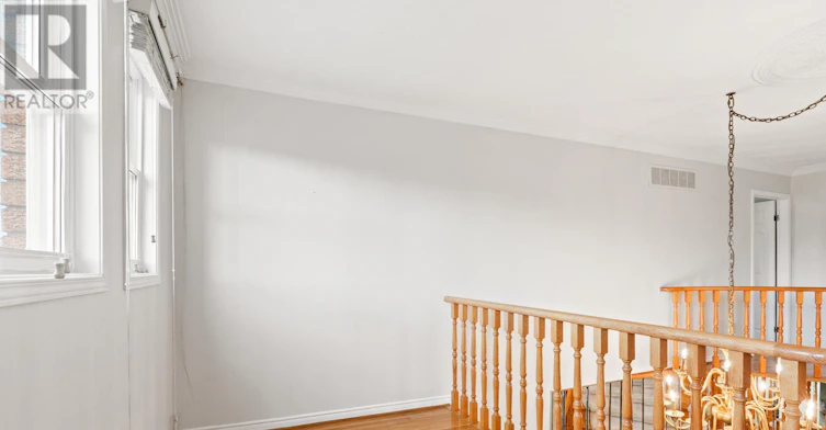 MAIN-61 Dundee Crescent, Markham, ON, L3R 8Y9 - 16