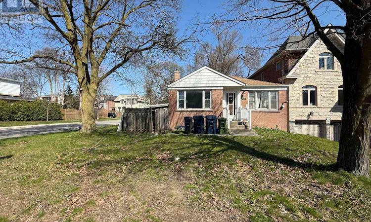 204 Cameron Avenue