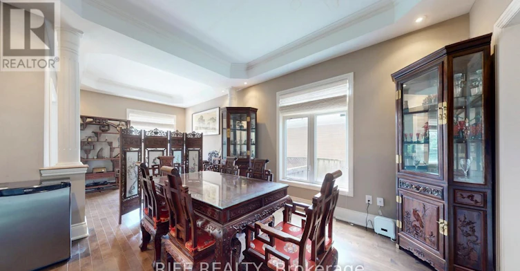 48 Transwell Avenue, Toronto, ON, M2R 2J8 - 12