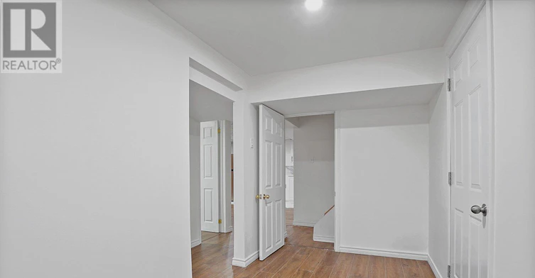 68 Athabasca Street, Oshawa, ON, L1H 7H6 - 42