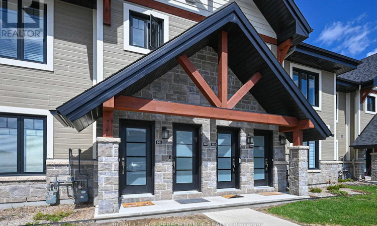 202-83 St Moritz Trail