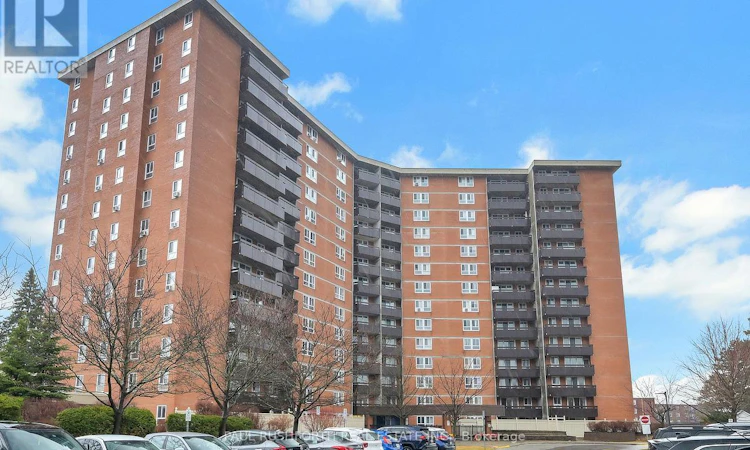 1517-2000 Jasmine Crescent