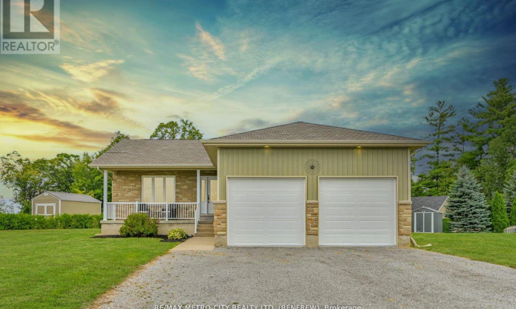 35 Lakeridge Trail