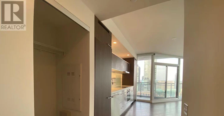 3312-45 Charles Street E, Toronto, ON, M4Y 0B8 - 12