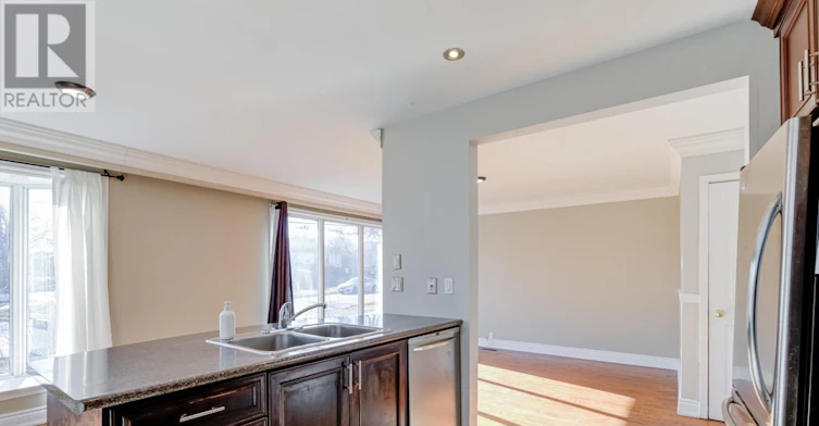MAIN-118 Dorcot Avenue, Toronto, ON, M1P 3K8 - 11