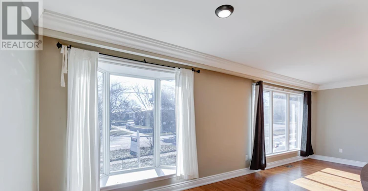 MAIN-118 Dorcot Avenue, Toronto, ON, M1P 3K8 - 7