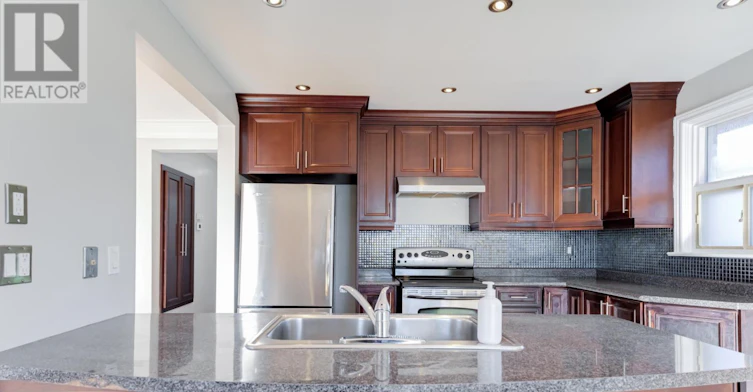 MAIN-118 Dorcot Avenue, Toronto, ON, M1P 3K8 - 8