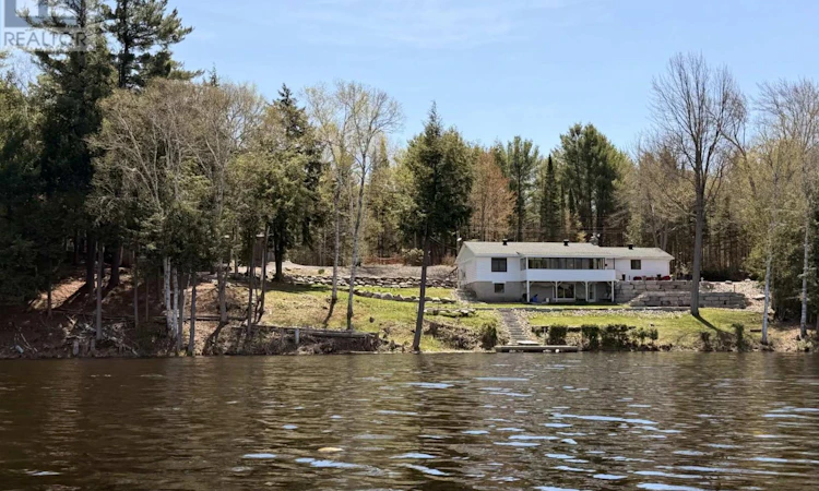 1087 Lagoon Road