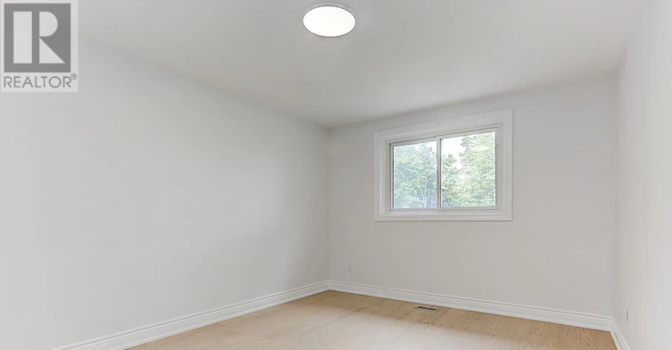 MAIN-40 Sherwood Forest Drive, Markham, ON, L3P 1P8 - 10