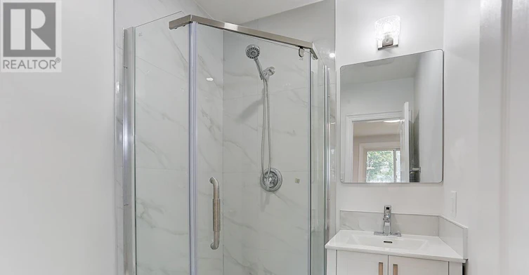 MAIN-40 Sherwood Forest Drive, Markham, ON, L3P 1P8 - 12