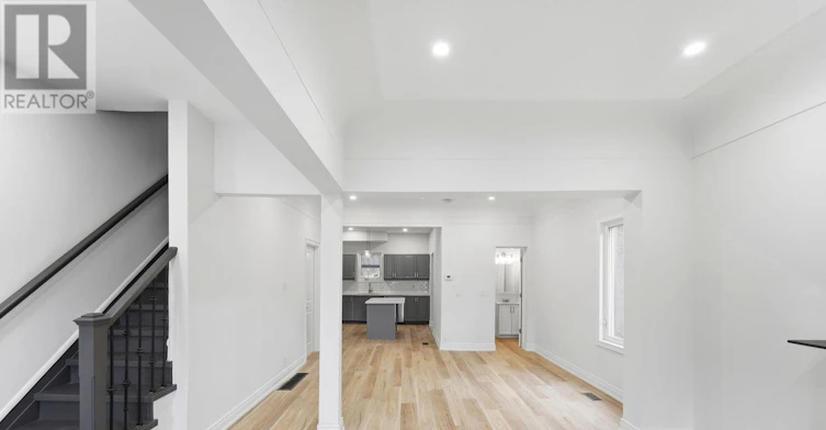 UPPER-167 Rosslyn Avenue N, Hamilton, ON, L8L 7P8 - 5