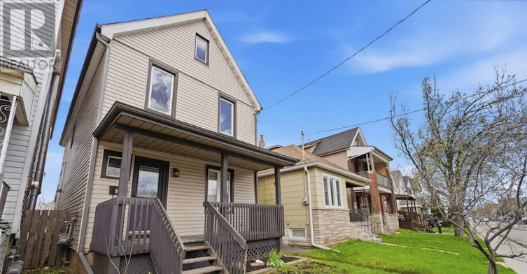 UPPER-167 Rosslyn Avenue N, Hamilton, ON, L8L 7P8 - 2