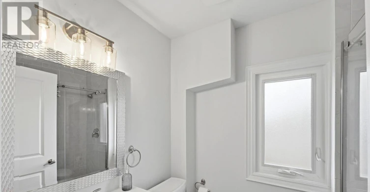 UPPER-167 Rosslyn Avenue N, Hamilton, ON, L8L 7P8 - 29