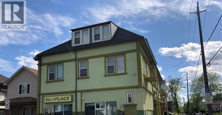 11-401 Parent, Windsor, ON, N9A 2B9