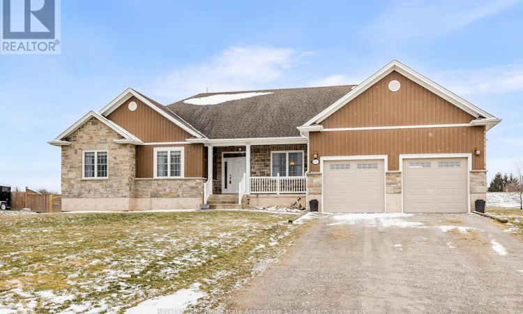 5484 Attema Crescent