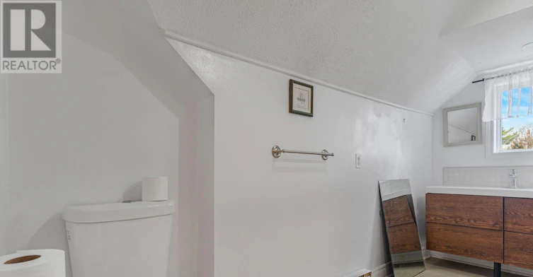 3318 Sinnicks Avenue, Niagara Falls, ON, L2J 2G3 - 39