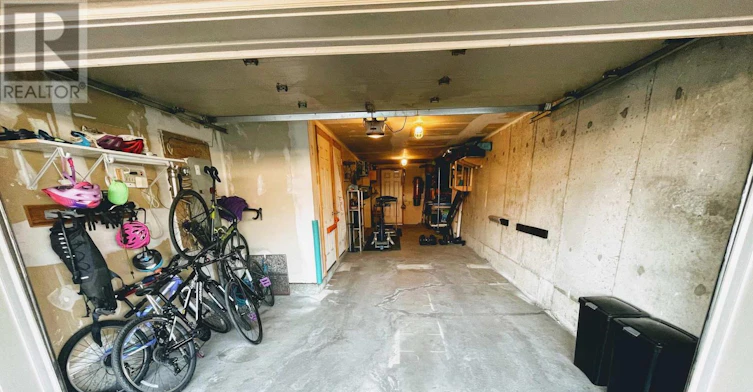 56 Lobo Mews, Toronto, ON, M8Z 0B1 - 22
