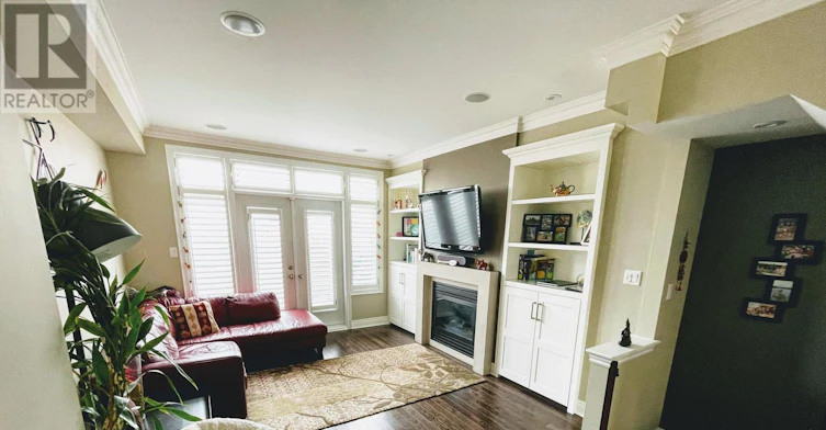 56 Lobo Mews, Toronto, ON, M8Z 0B1 - 5