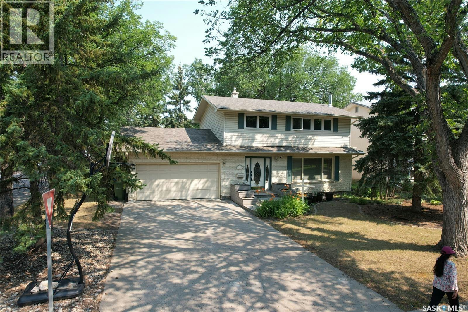 1 Culliton Crescent, Regina, SK, S4S 4J5