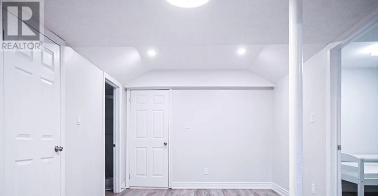 2 22 Bedroom Basement Vandervoort Drive, Richmond Hill, ON, L4E 0C6 - 8