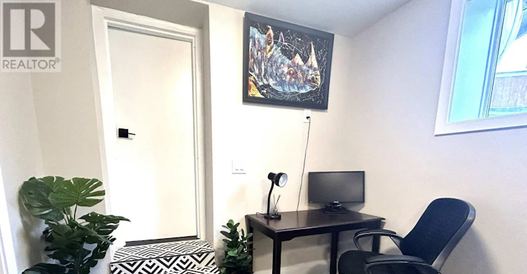 LOWER-31 Heyworth Crescent, Toronto, ON, M4E 1T6 - 3