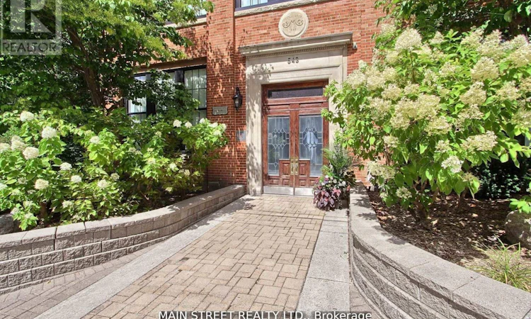 310-543 Timothy Street W