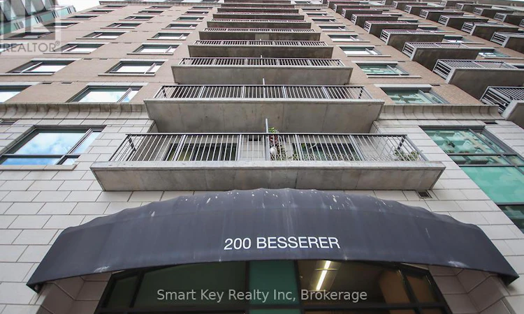 911-200 Besserer Street