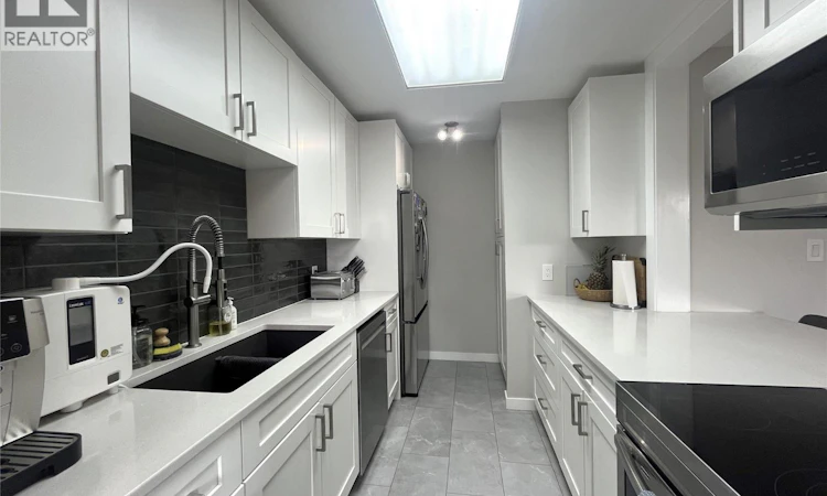 113-3901 32 Avenue