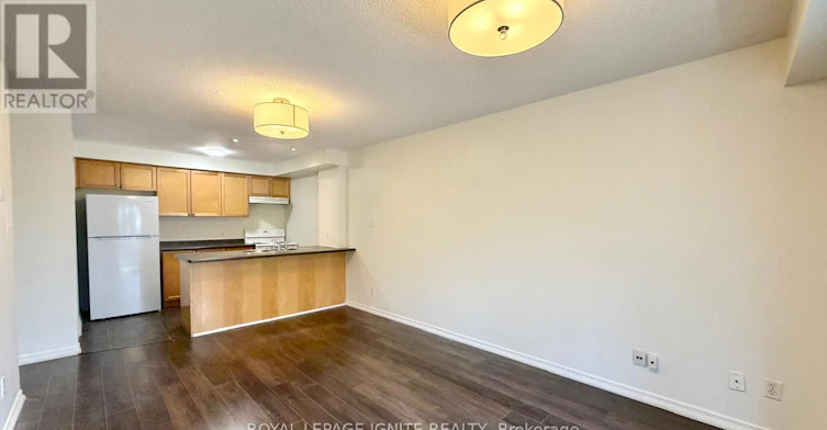 310-128 Aspen Springs Drive, Clarington, ON, L1C 0G9 - 8