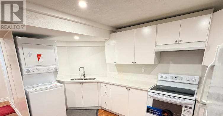 BASEMENT-216 Gwendolyn Street, Pickering, ON, L1V 4N9 - 3
