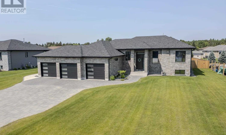 2111 Magnolia Drive