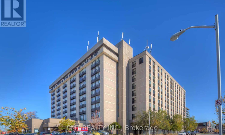 318-2737 Keele Street