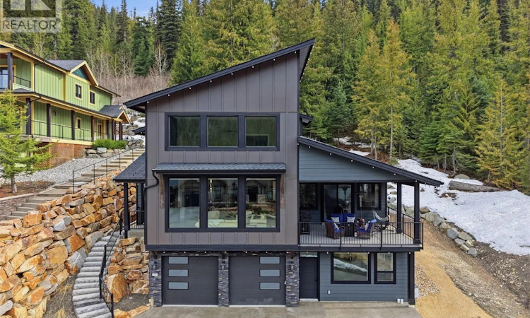 2533 Mountain View Drive