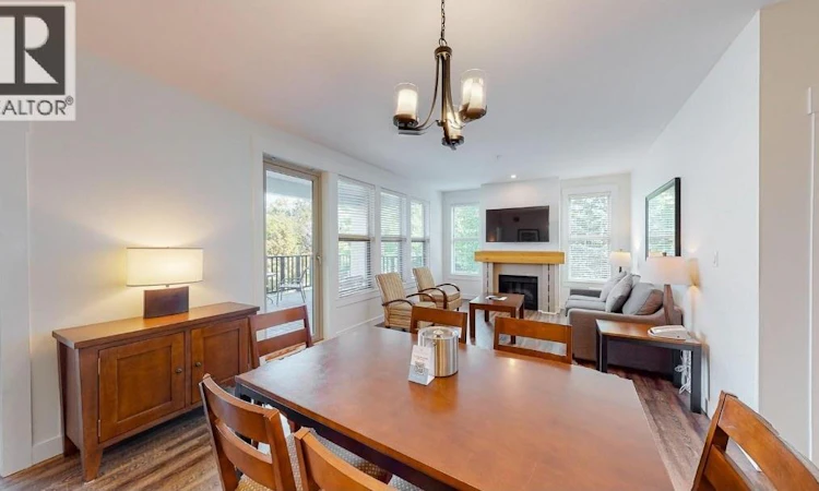148-4200 Lakeshore Drive