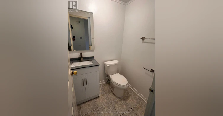 MAIN & 2ND-641 Walpole Crescent, Newmarket, ON, L3X 2B6 - 3