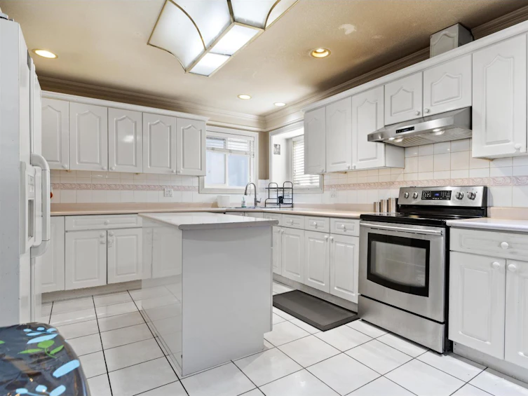 12865 63a Avenue, Surrey, BC, V3X 3S9 - 8