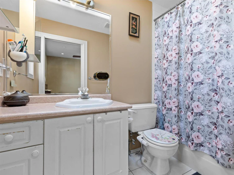 12865 63a Avenue, Surrey, BC, V3X 3S9 - 13