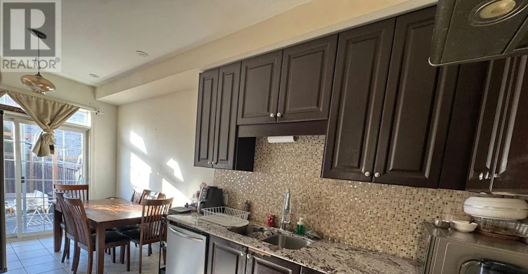 18 Eastlake Road, Brampton, ON, L7A 3S2 - 3