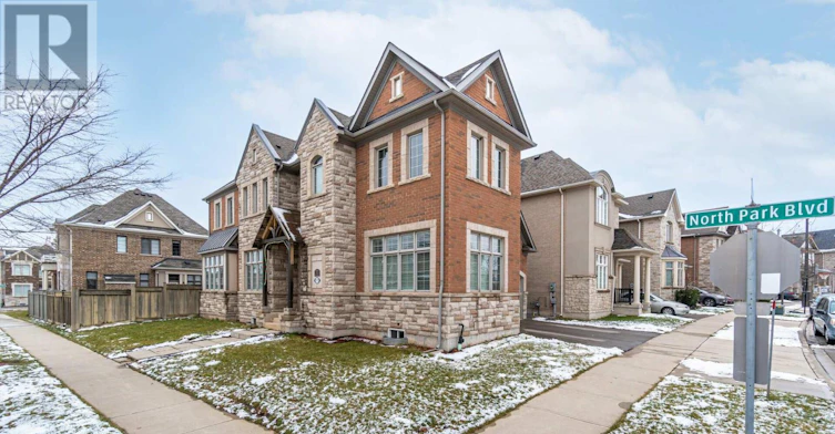 177 Park Boulevard NORTH, Oakville, ON, L6M 0X3 - 2