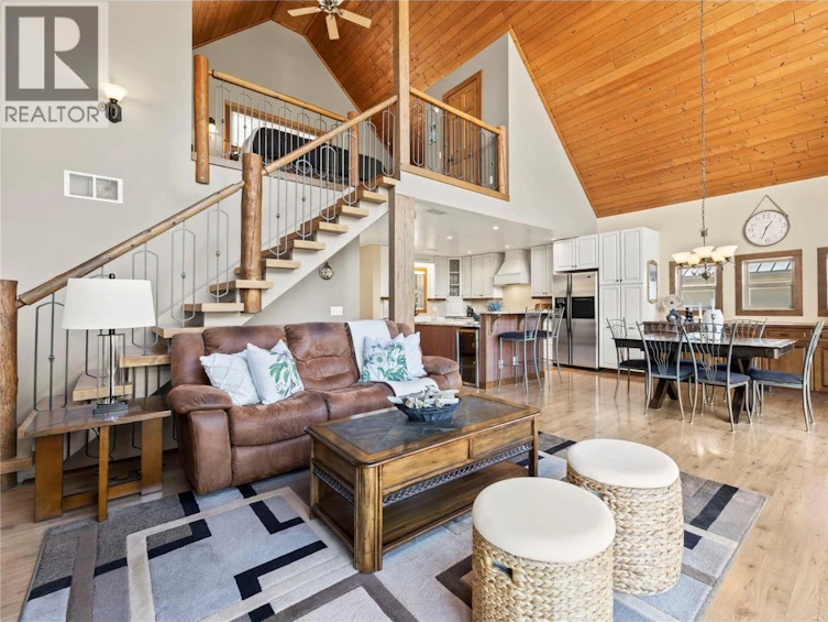 73-6421 Eagle Bay Road, Eagle Bay, BC, V0E 1T0 - 14