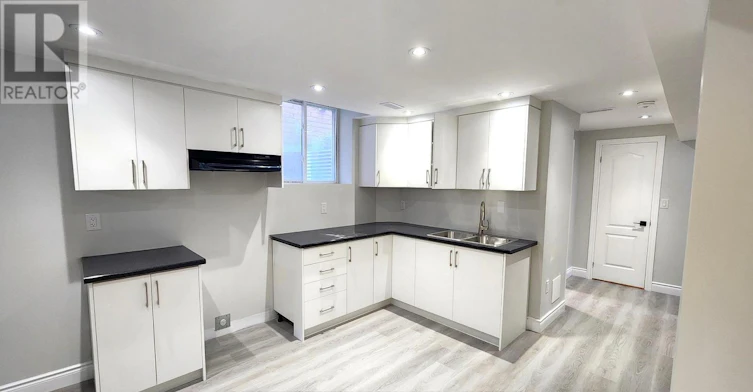 LOWER-435 Stonegate Avenue, Oshawa, ON, L1K 2L7 - 6