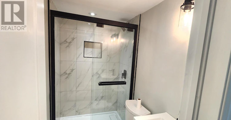 LOWER-435 Stonegate Avenue, Oshawa, ON, L1K 2L7 - 7