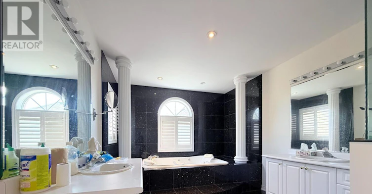 9 Saint Clare Boulevard, Vaughan, ON, L4H 2A2 - 22