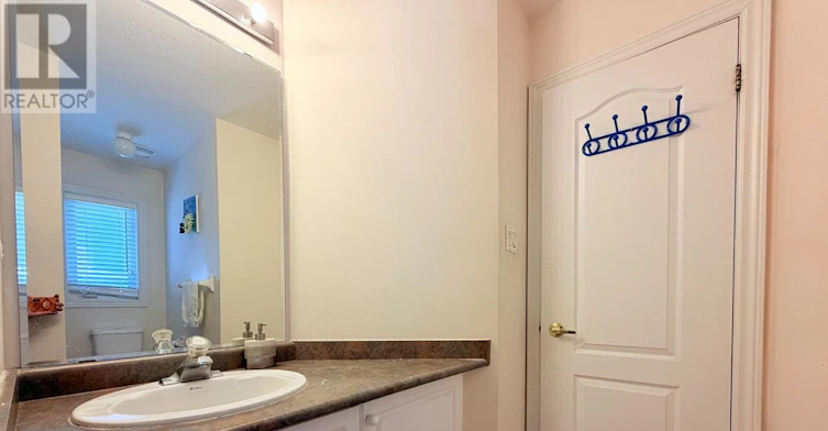 9 Saint Clare Boulevard, Vaughan, ON, L4H 2A2 - 27