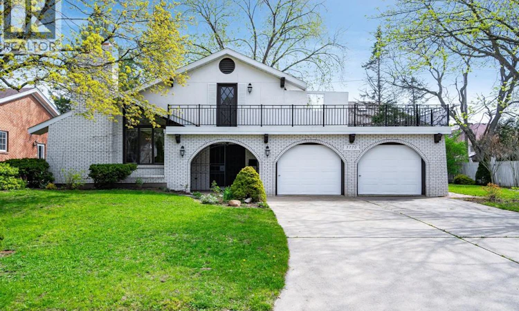 3770 Huntington